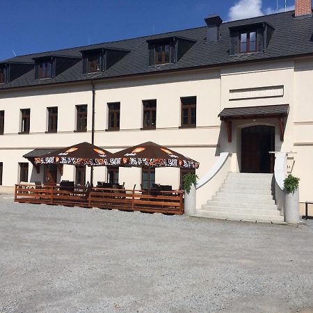 Pansky Mlyn Hotel Opava Kültér fotó